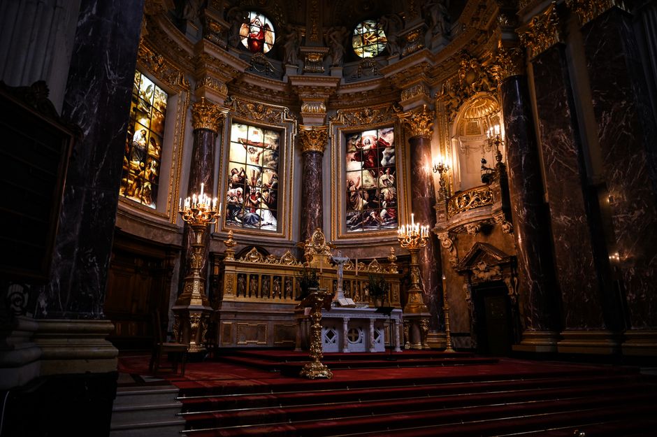 The Pope Sent You a Christian Letter — Receive the Divine Message